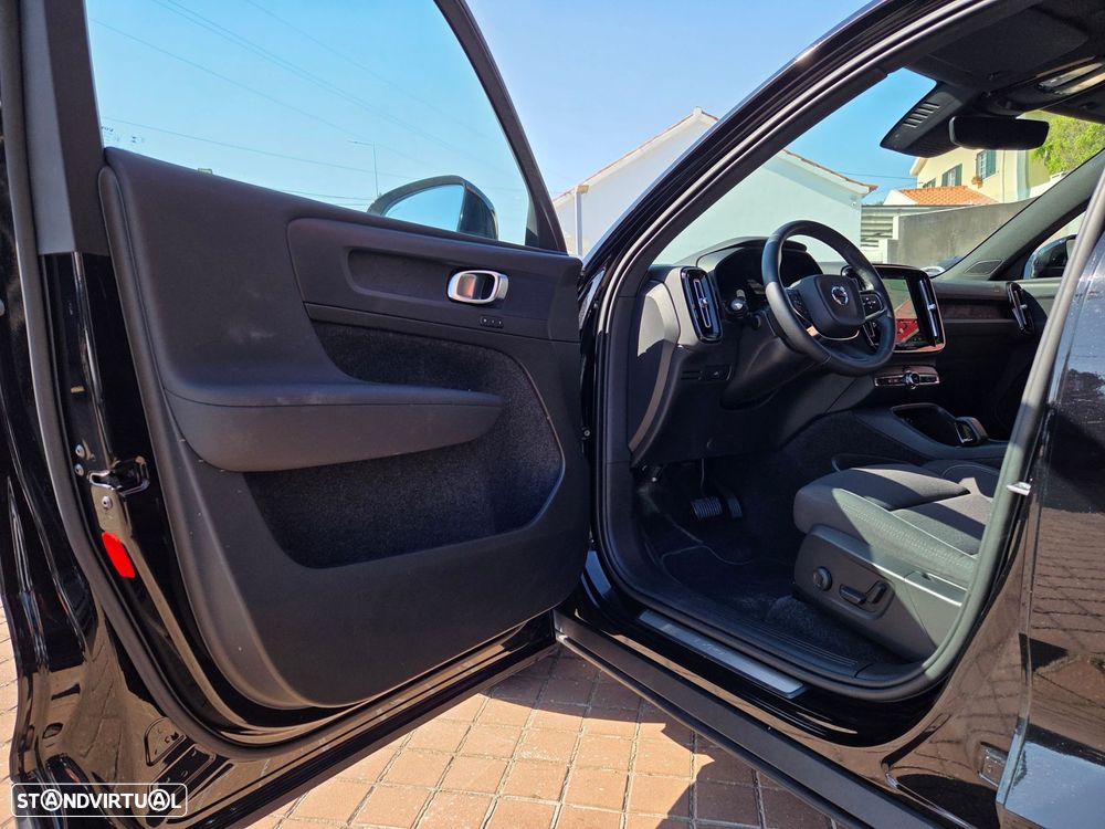 Volvo EX40 - 14