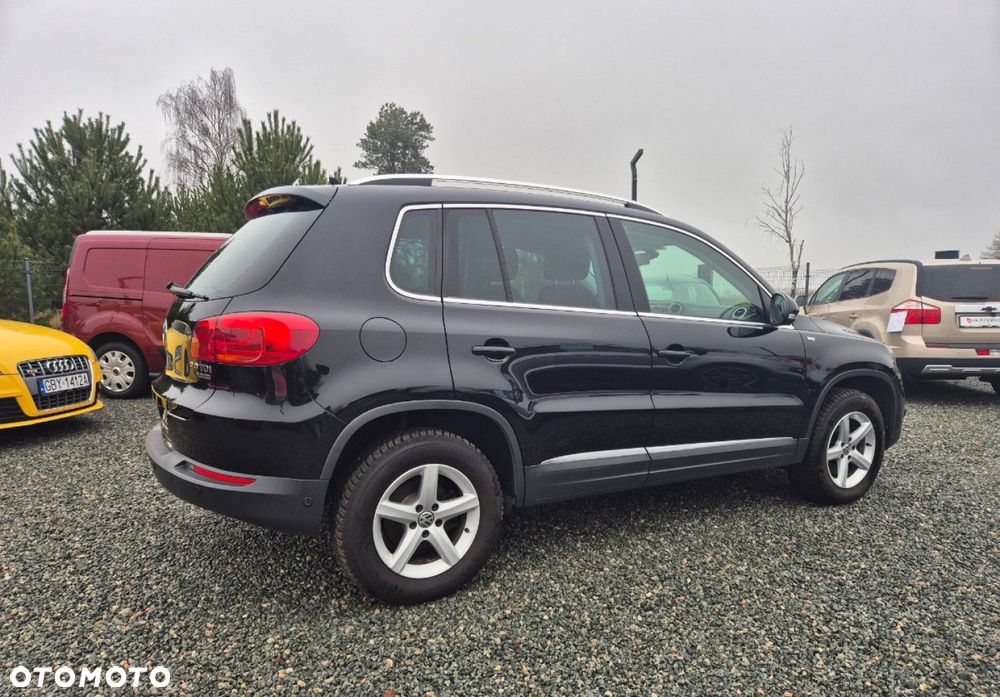 Volkswagen Tiguan - 32