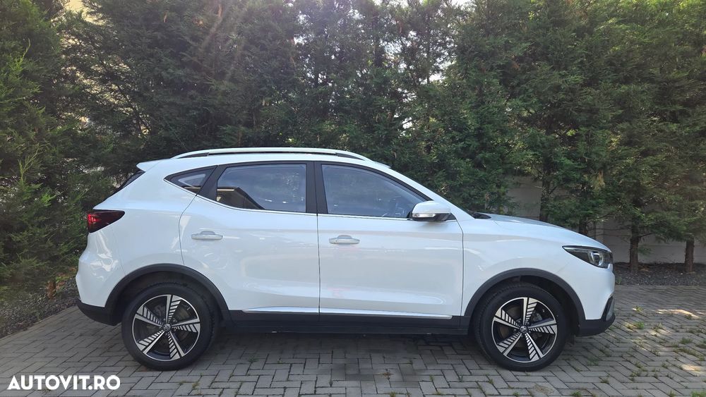 MG ZS EV - 3