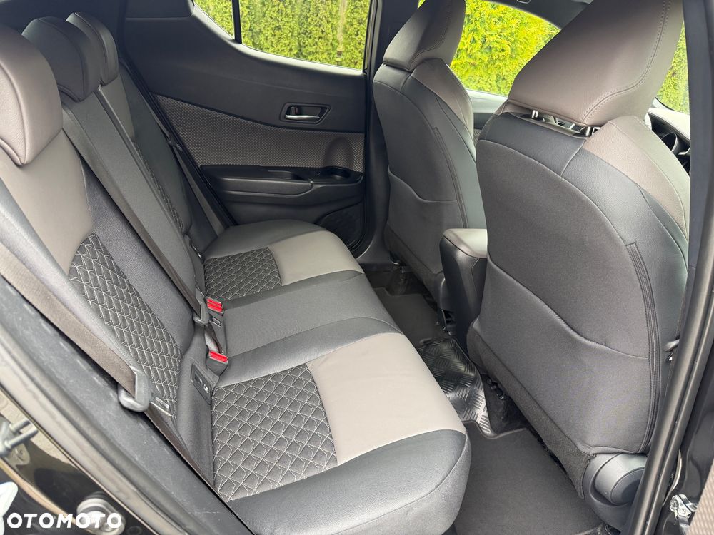 Toyota C-HR 1.8 Hybrid Executive - 26