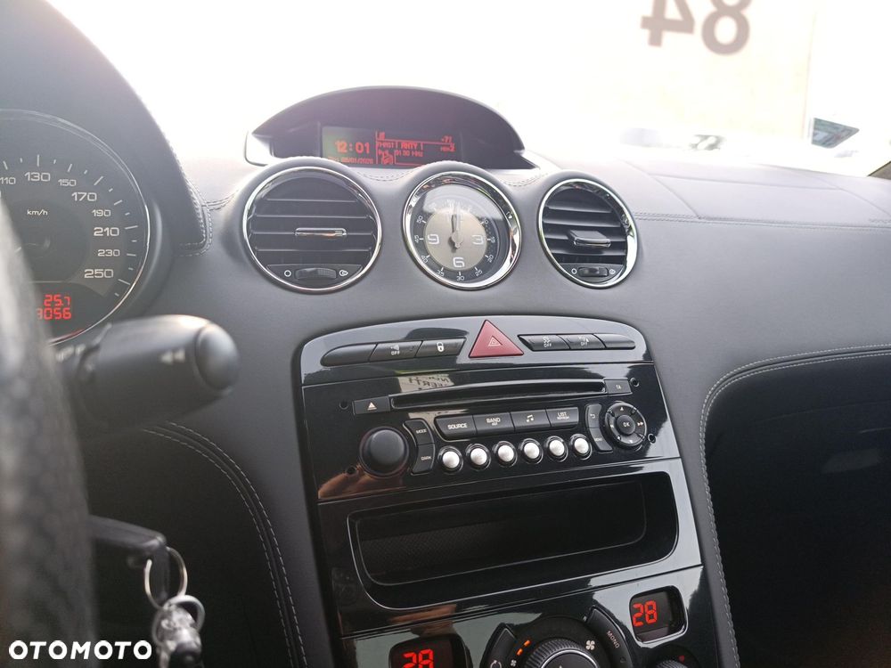 Peugeot RCZ 1.6 THP - 21