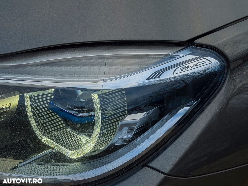 BMW Seria 7 740d xDrive - 29