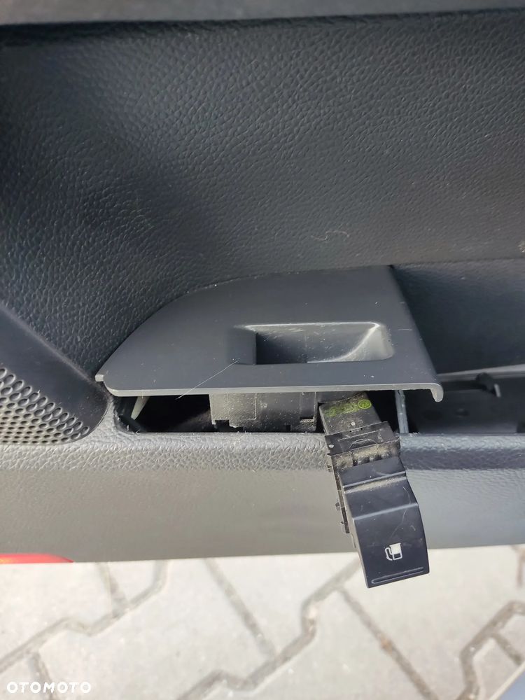 Volkswagen Jetta 1.9 TDI Comfortline DSG - 14