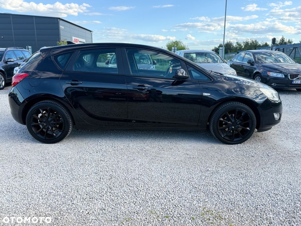 Opel Astra 1.4 Turbo Color Edition - 15
