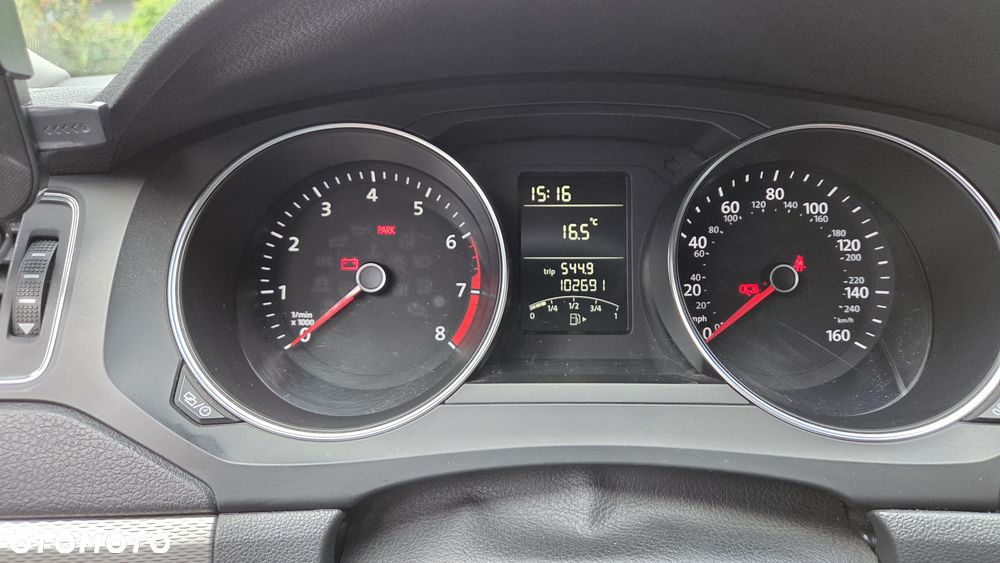 Volkswagen Jetta 1.4 TSI BMT Trendline - 10