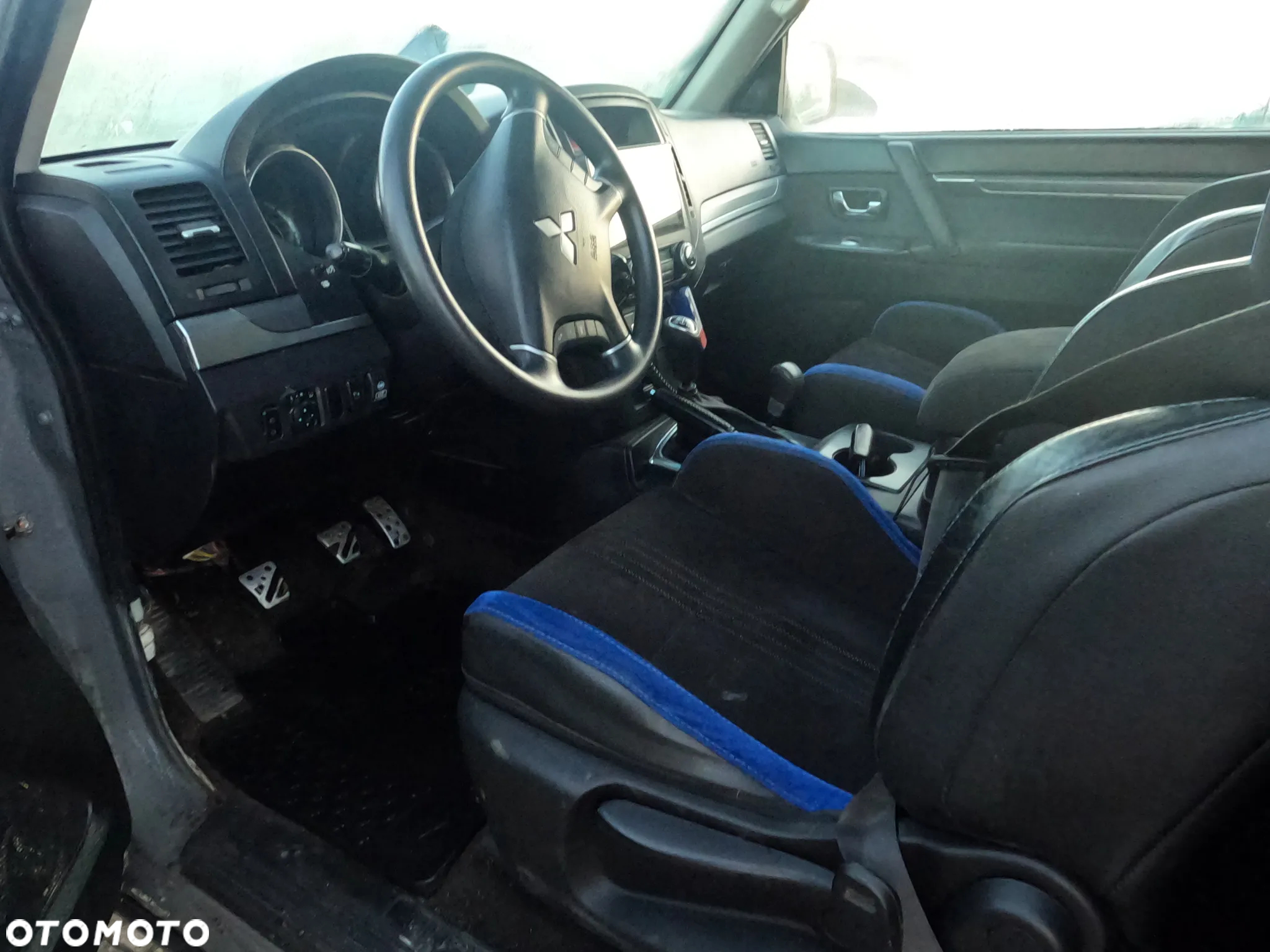 Mitsubishi Pajero 3.2 DID Invite - 7