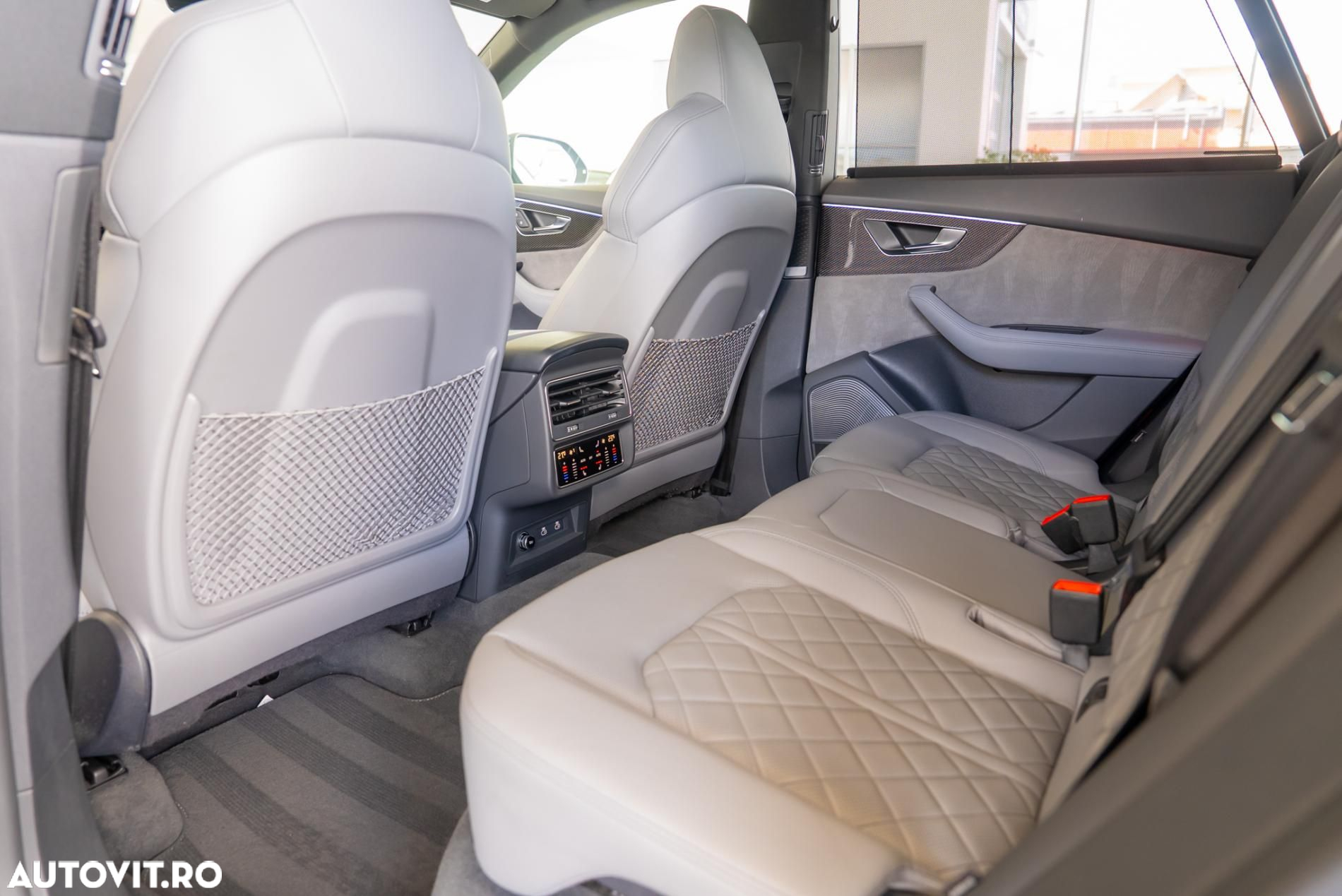 Audi SQ8 S Q8 TFSI quattro tiptronic - 22