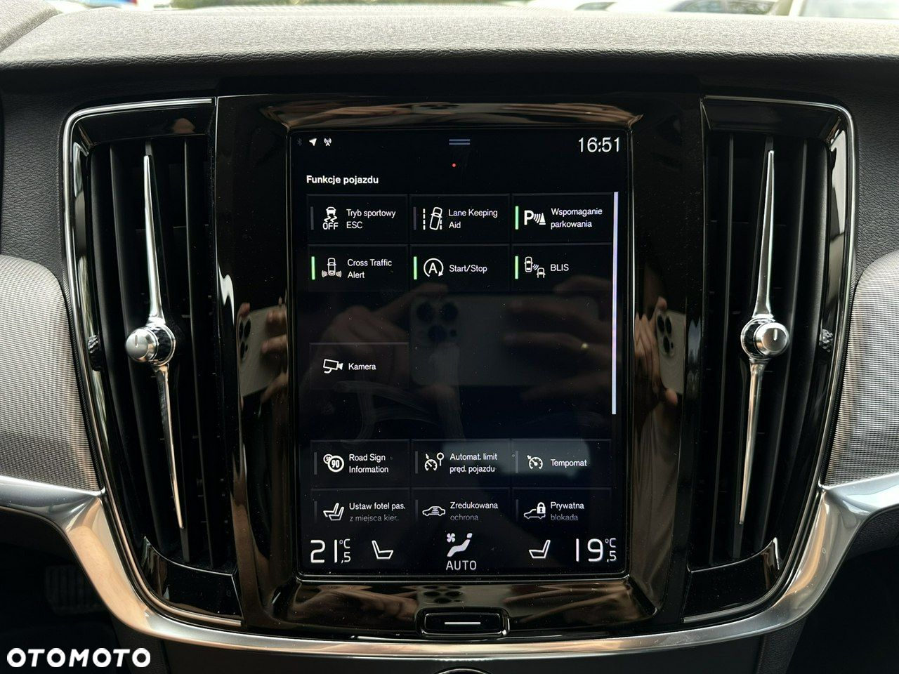 Volvo V90 Cross Country D5 SCR AWD Pro - 34