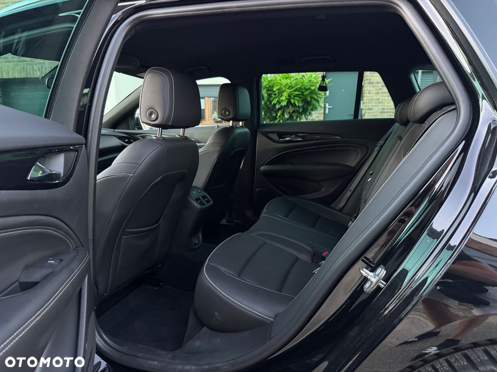 Opel Insignia 2.0 CDTI 4x4 Exclusive S&S - 8
