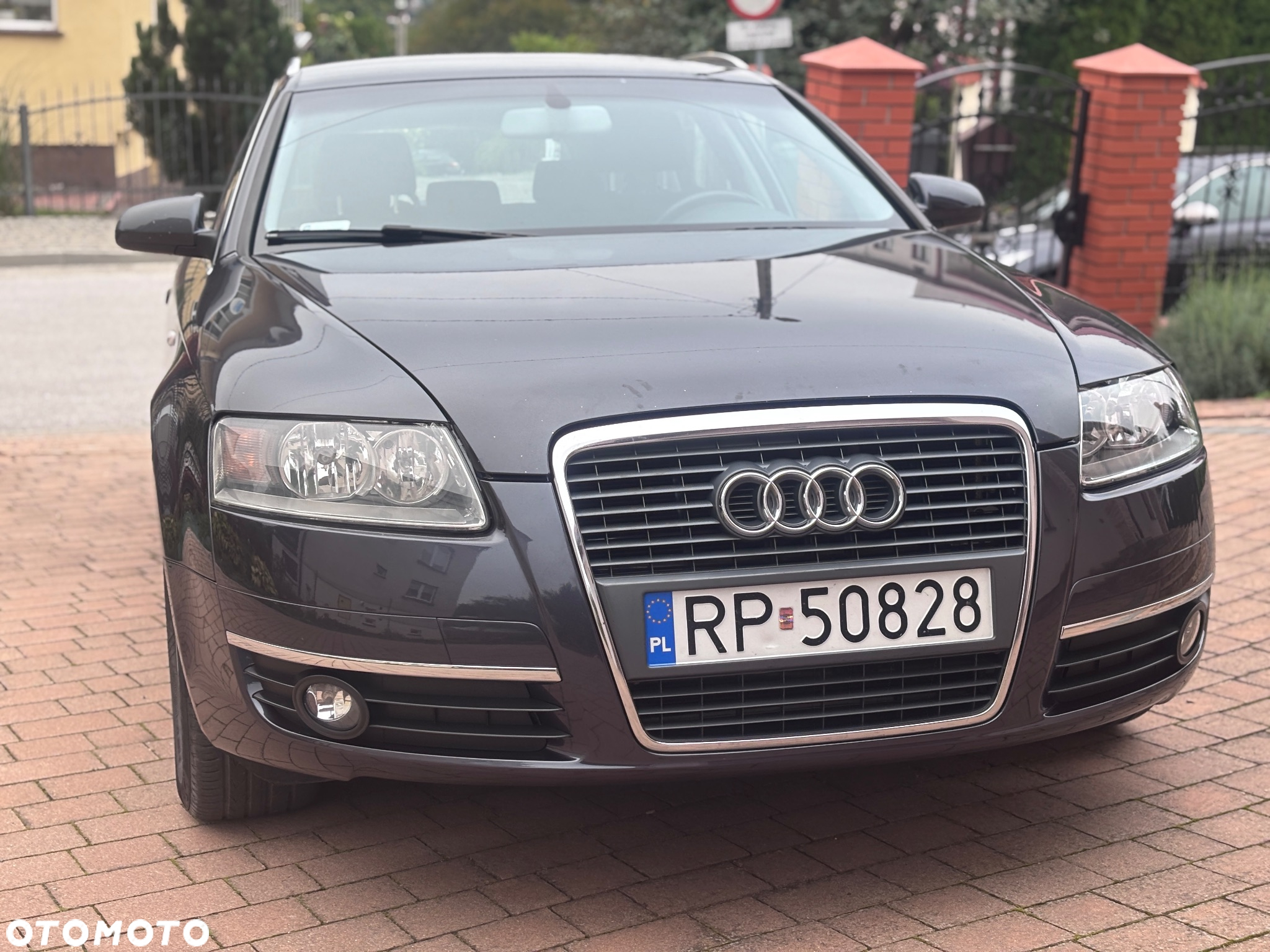 Audi A6 - 4