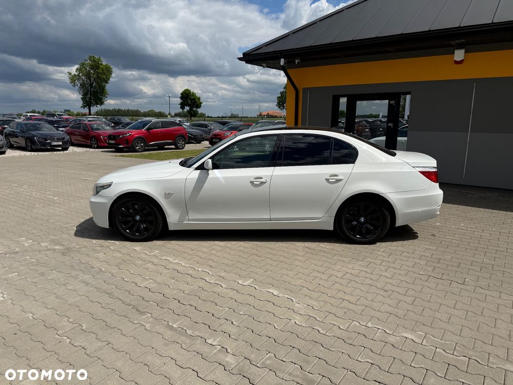 BMW Seria 5 520i Edition Exclusive - 8