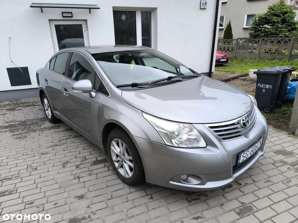 Toyota Avensis 1.6 - 1