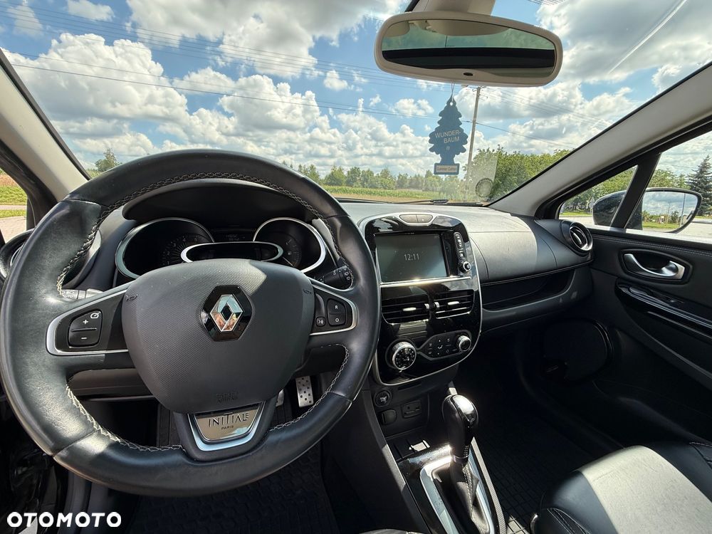 Renault Clio Energy dCi 90 EDC Initiale Paris - 11