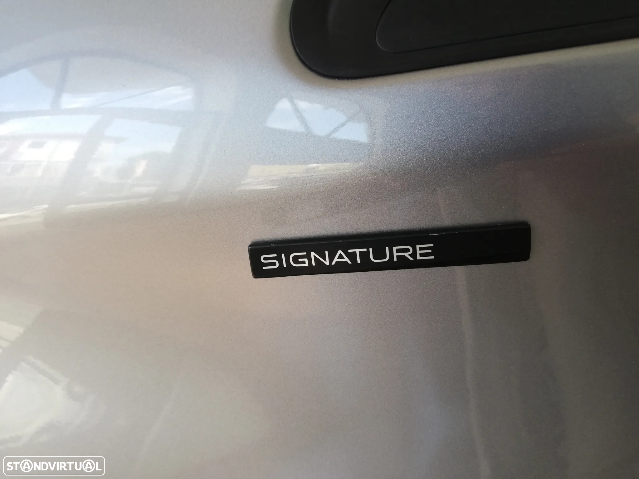 Peugeot 208 1.2 PureTech Signature - 15