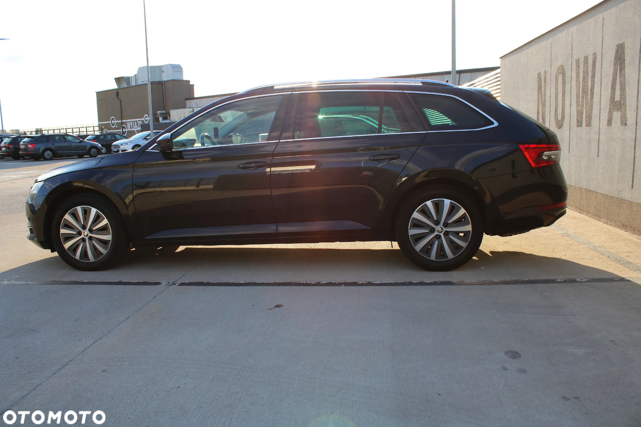 Skoda Superb 2.0 TSI Style DSG - 26