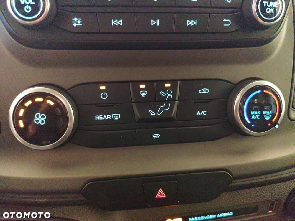 Ford Transit Custom - 24