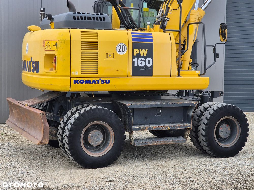 Komatsu PW 160-8, 2015 ROK, Z NIEMIEC, 140, 148,180 - 6