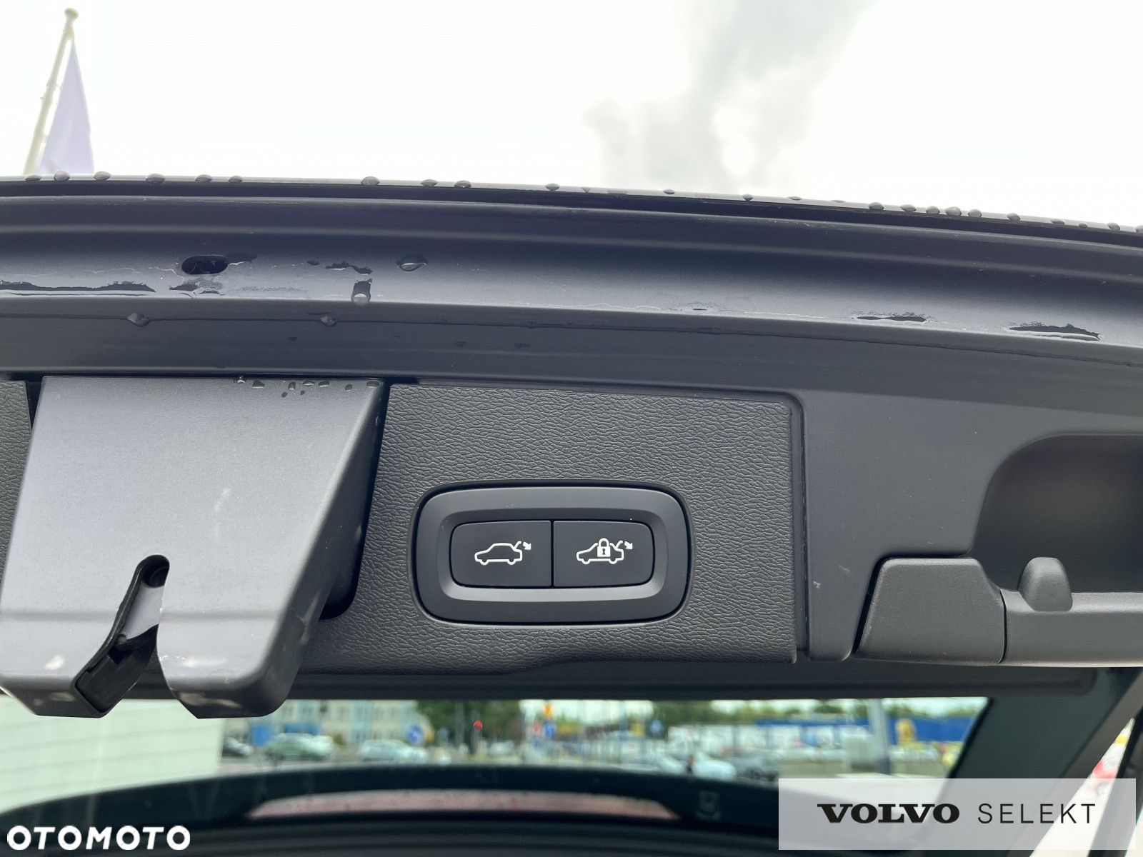 Volvo XC 60 - 30