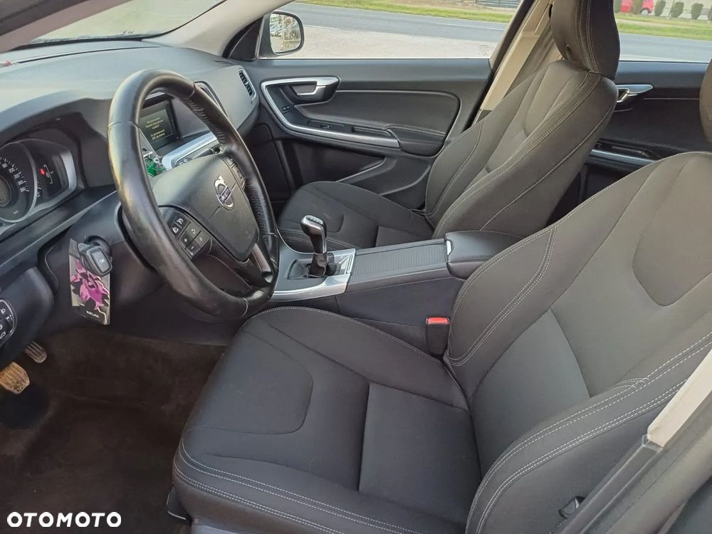 Volvo V60 D2 Drive-E Kinetic - 12