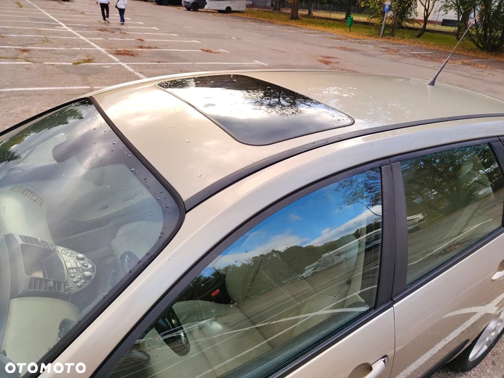 Nissan Primera 2.2 d Tekna - 7