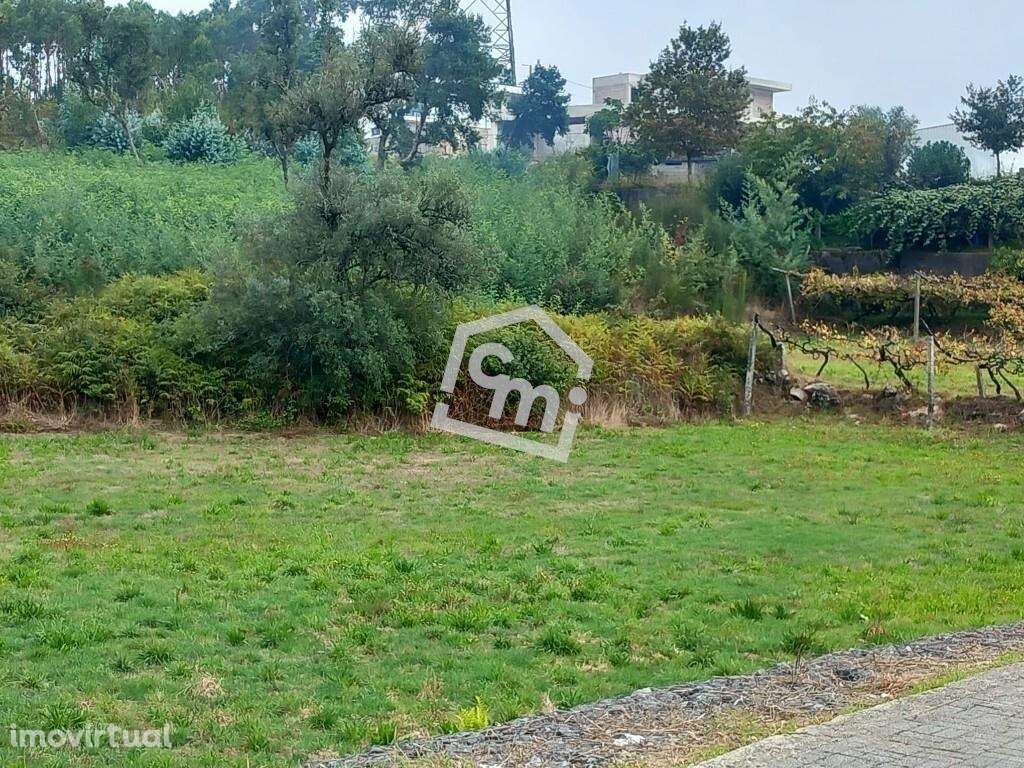 Terreno com Potencial Construtivo em Vandoma – Paredes - Grande imagem: 3/11