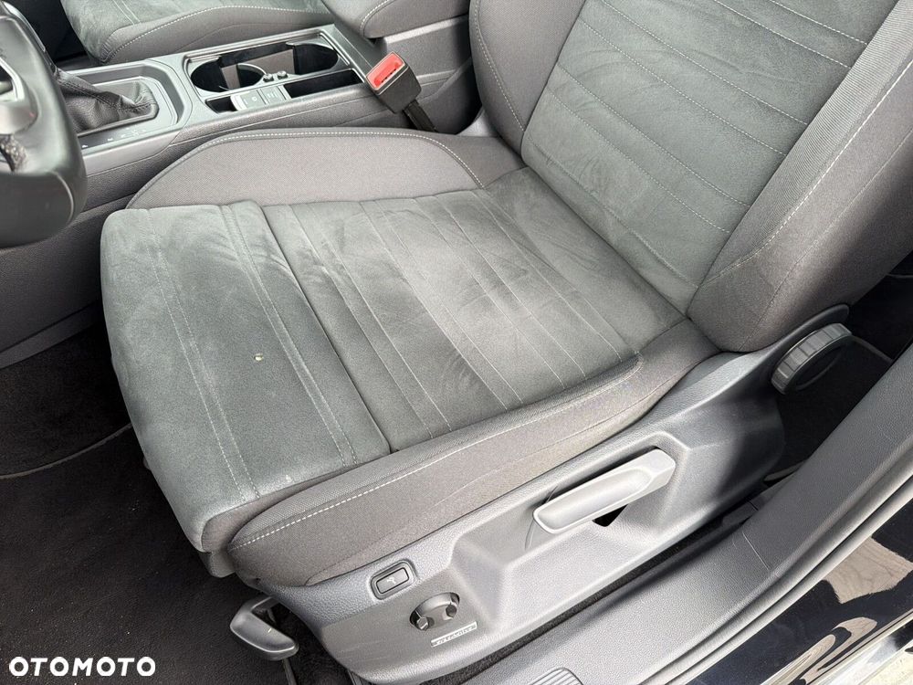 Volkswagen Touran 2.0 TDI BMT Comfortline DSG - 13