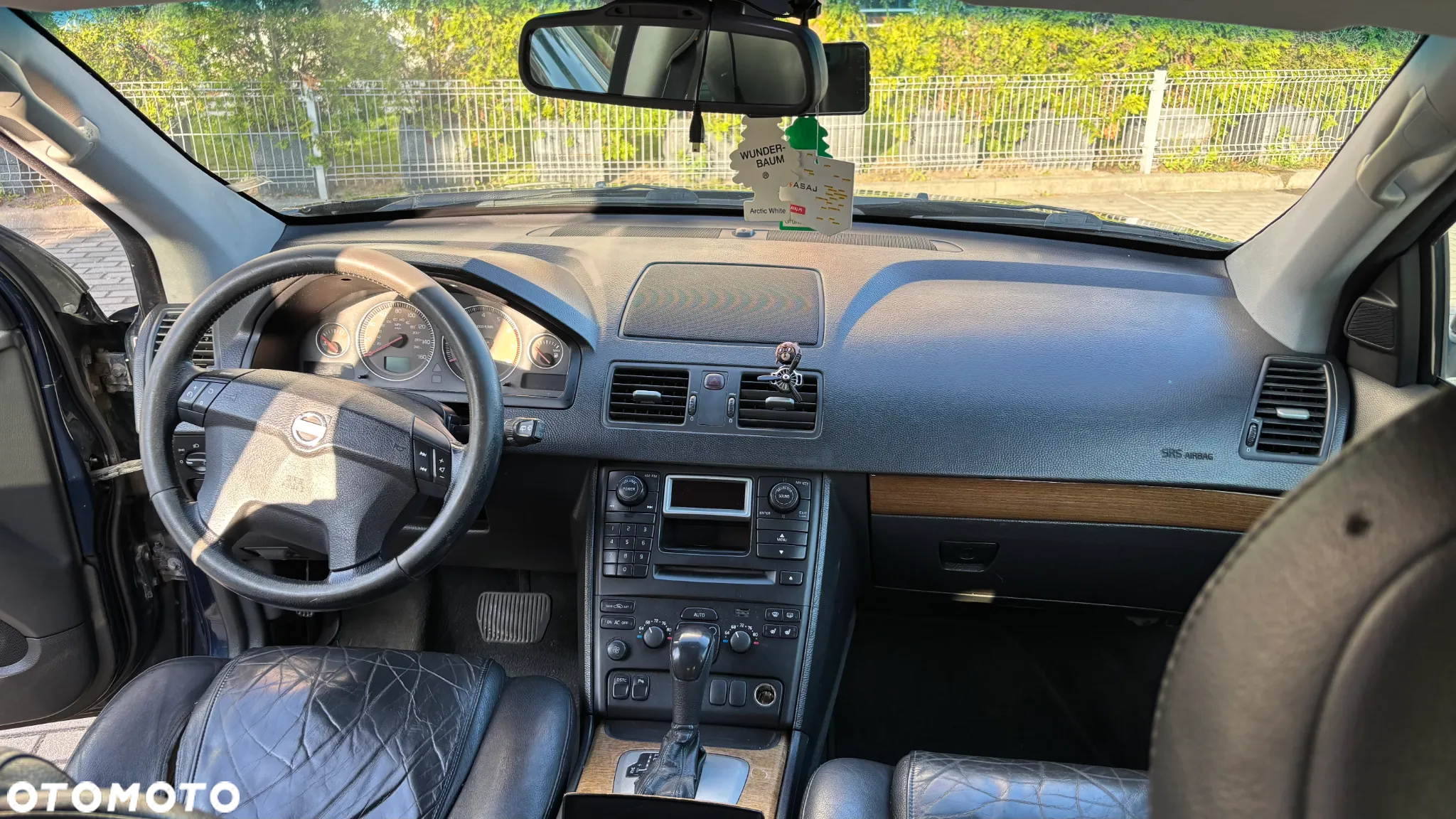 Volvo XC 90 - 8