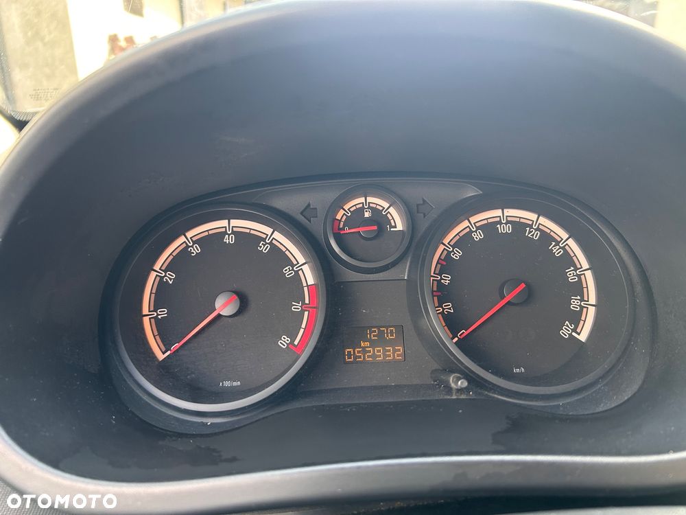 Opel Corsa - 7