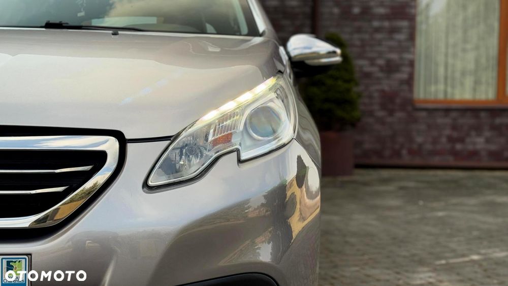 Peugeot 2008 - 10