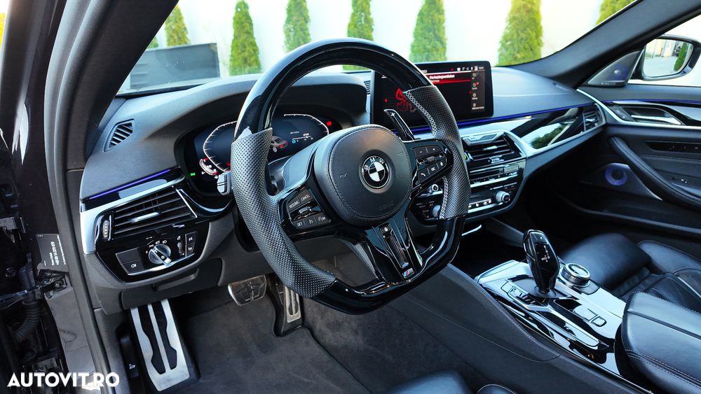 BMW Seria 5 540i xDrive AT MHEV - 14