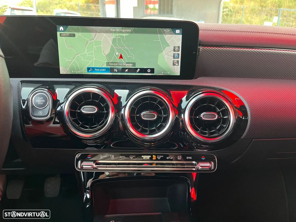 Mercedes-Benz CLA 180 d Shooting Brake - 24