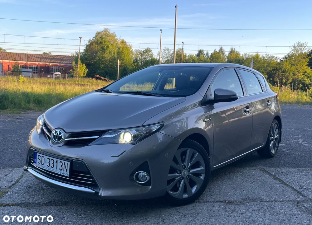 Toyota Auris 1.8 HSD Prestige NAVI - 3