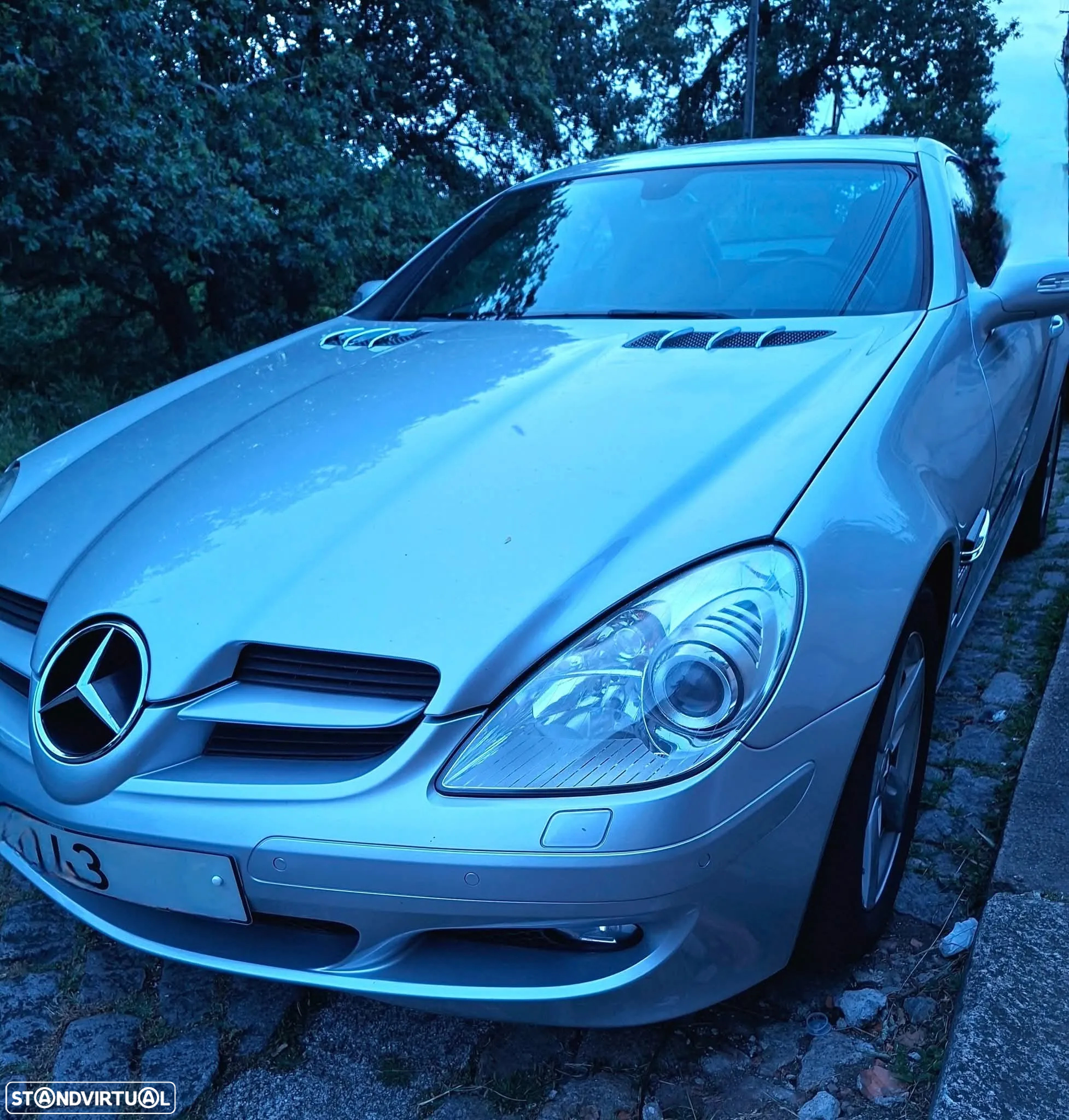 Mercedes-Benz 200 - 2