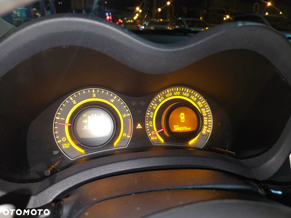 Toyota Auris 1.4 D-4D Premium + EU5 MM - 8