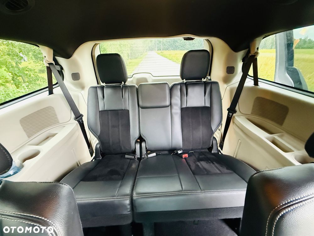 Dodge Grand Caravan 3.6 R/T - 7