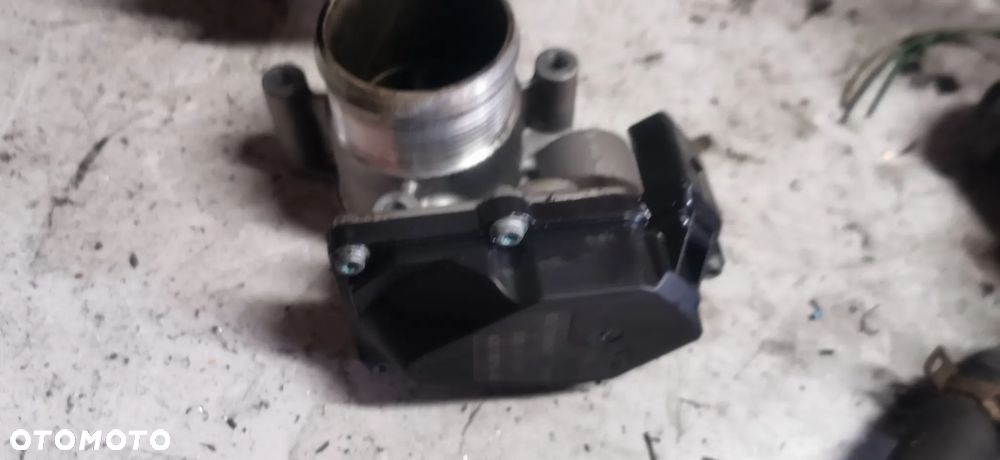 PRZEPUSTNICA 2.0 TDI 03L128063T V100 - 1