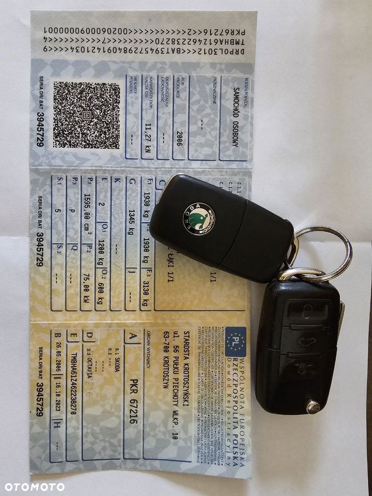 Skoda Octavia 1.6 Combi Ambiente - 16