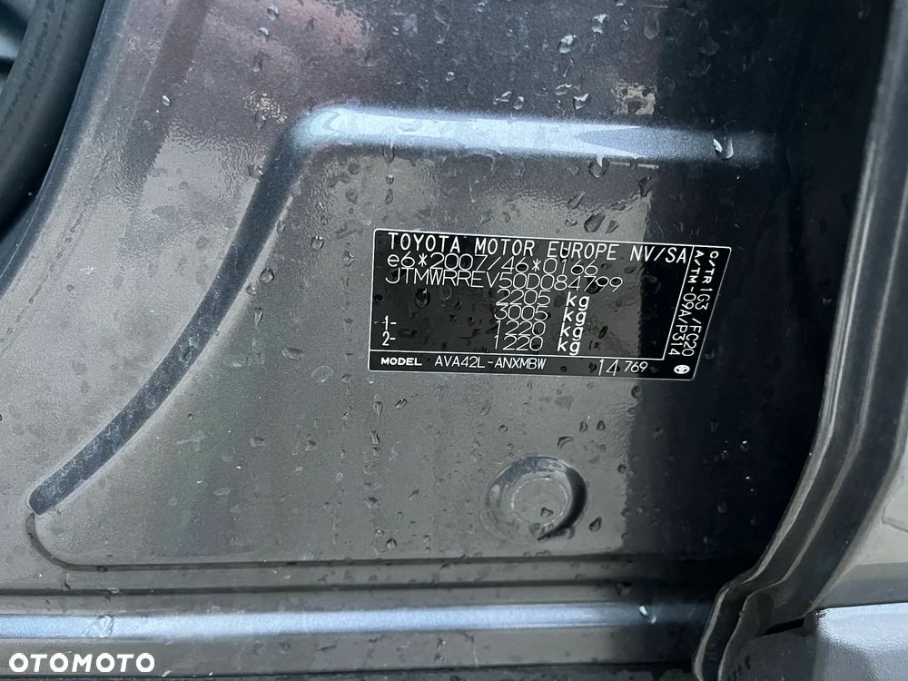Toyota RAV4 - 40