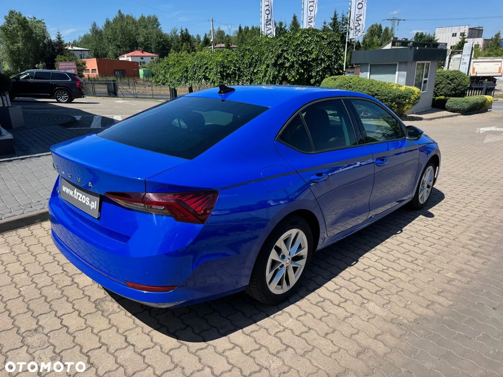 Skoda Octavia 2.0 TDI Ambition DSG - 6