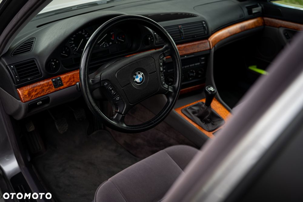 BMW Seria 7 730i - 20