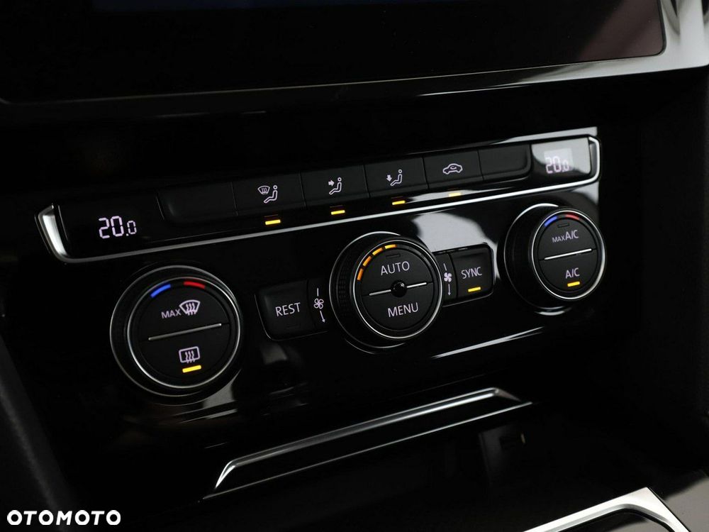 Volkswagen Arteon 2.0 TDI SCR DSG - 30