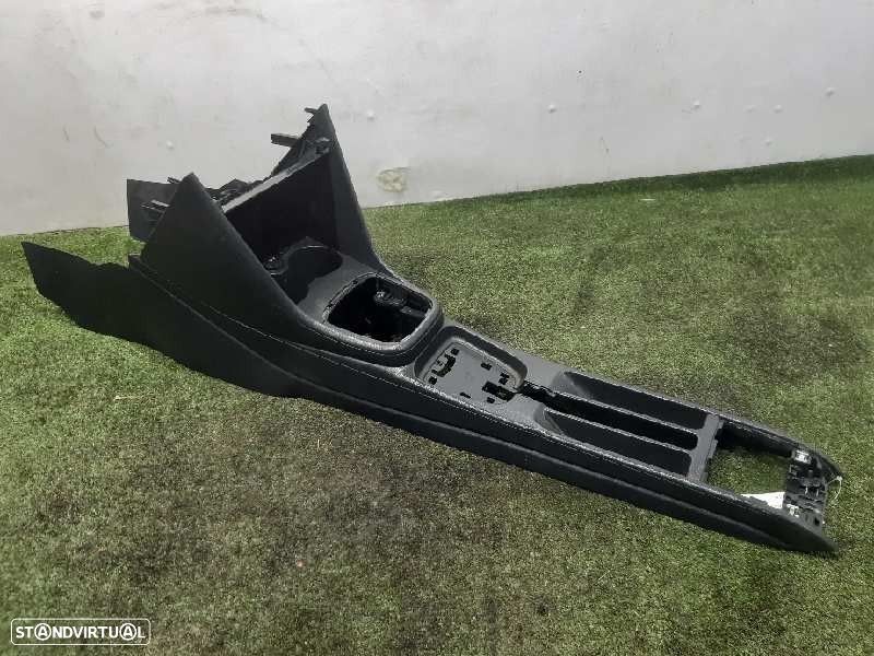 CONSOLA CENTRAL VOLKSWAGEN POLO 2016 -6R0863241AF - 3