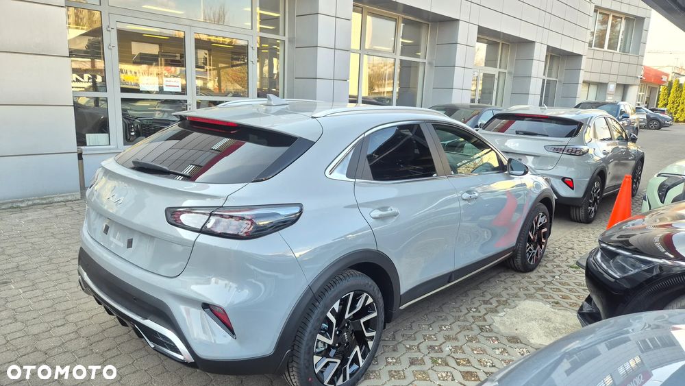 Kia XCeed 1.6 T-GDI Tribute DCT - 6