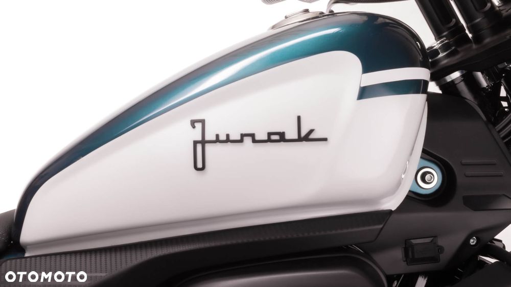 Junak M18 - 12