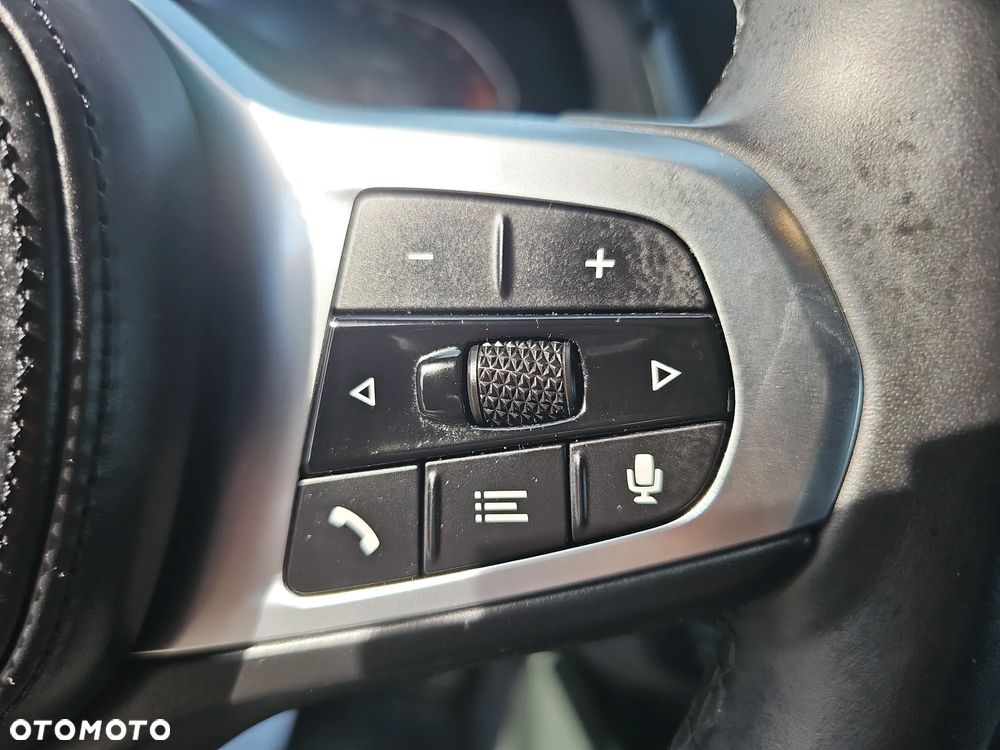 BMW Seria 2 220i xDrive M Sport - 18