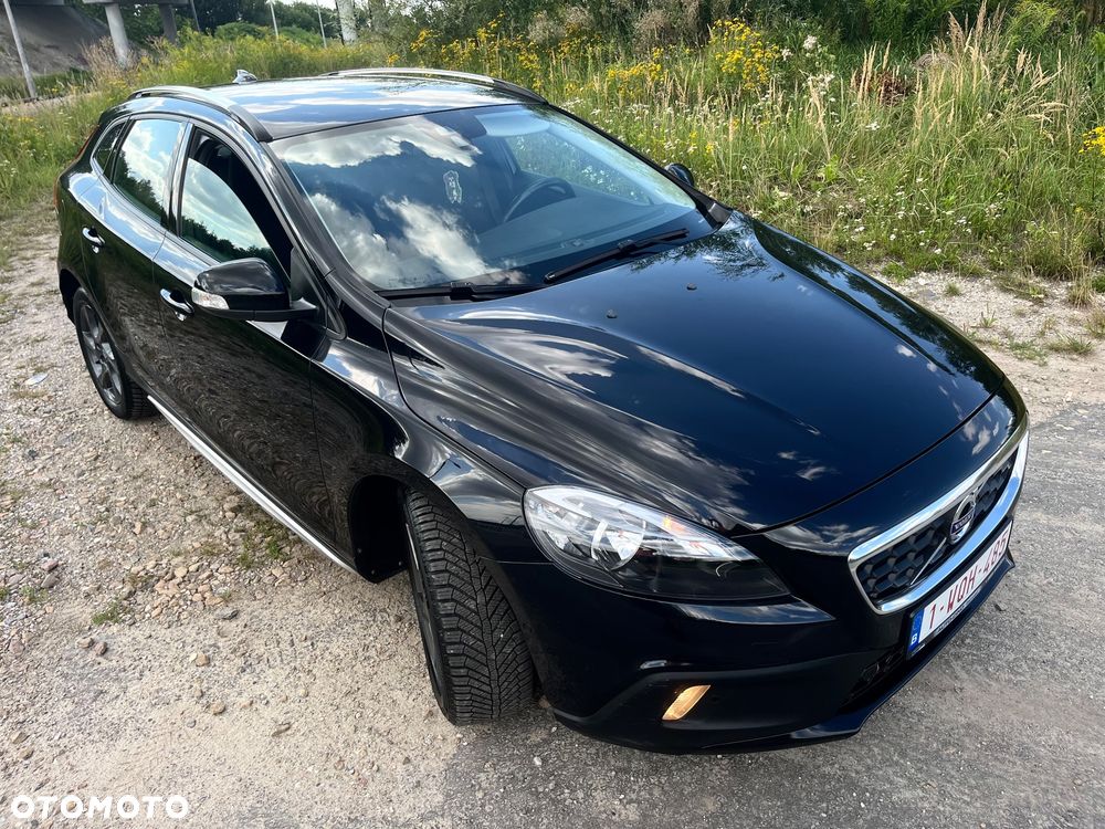 Volvo V40 Cross Country - 7