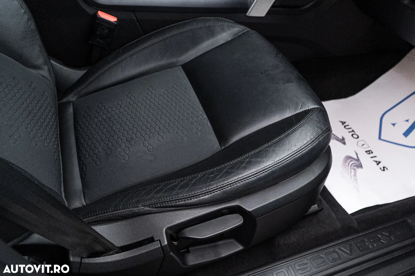Land Rover Discovery Sport 2.0 l TD4 HSE Aut. - 38