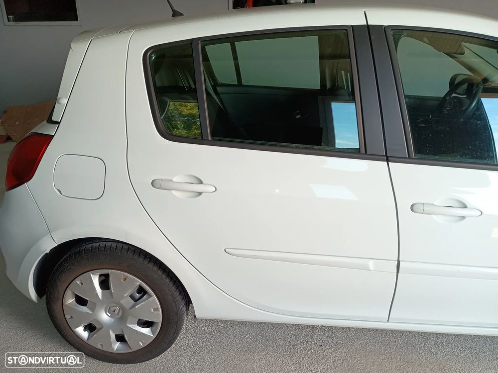 Renault Clio 1.5 dCi Confort 89g - 7