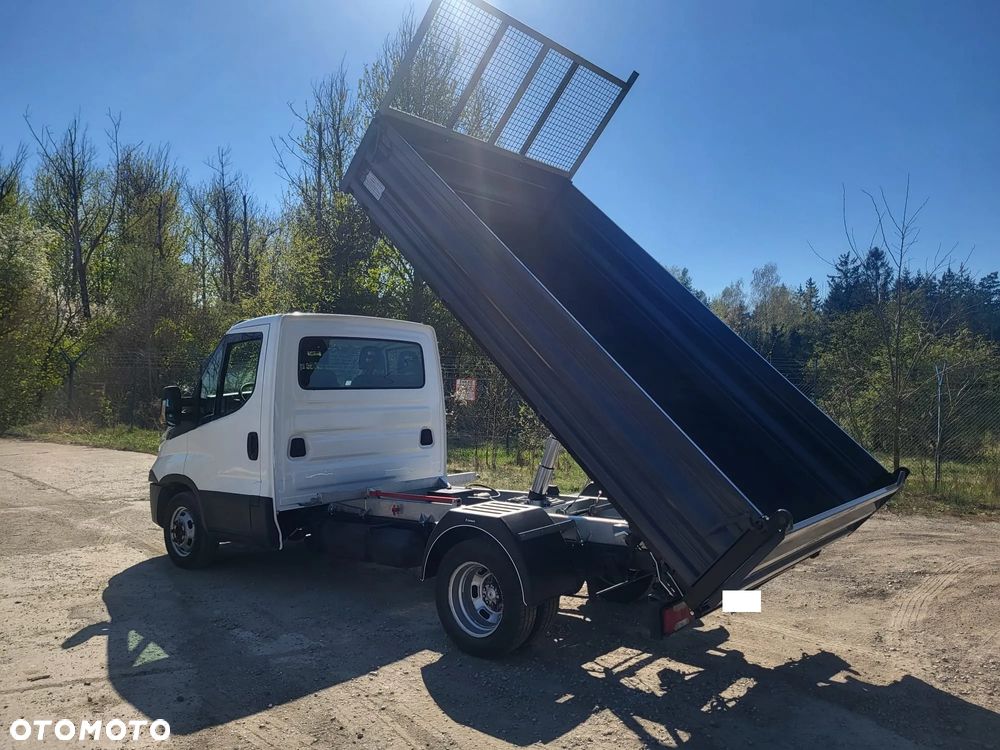 Iveco Daily 35C13 2.3 130 KM 2015r Wywrotka Kiper Wywrot NOWY Nowa zabudowa - 4