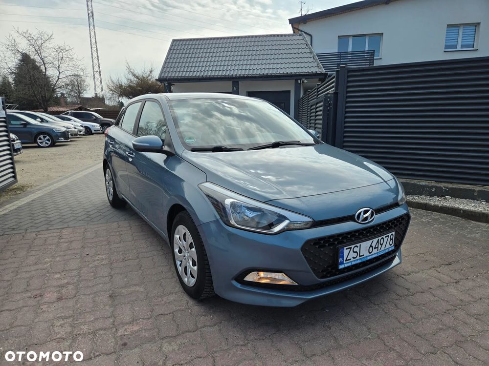 Hyundai i20 1.2 Elegant - 4